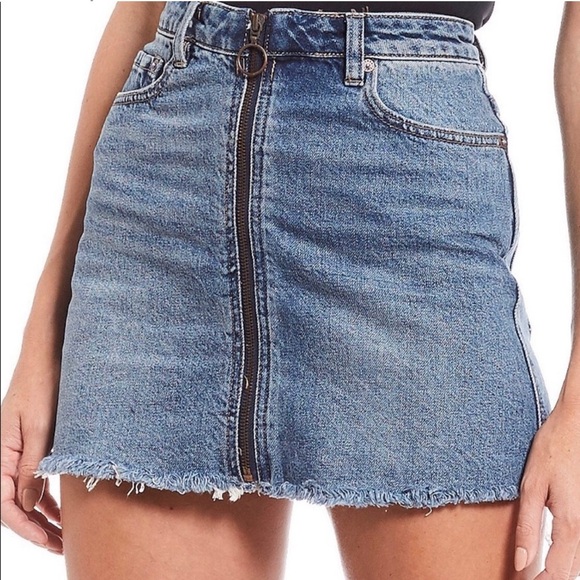 FREE PEOPLE ‘Zip It Up’ Denim Mini Skirt - Picture 1 of 12